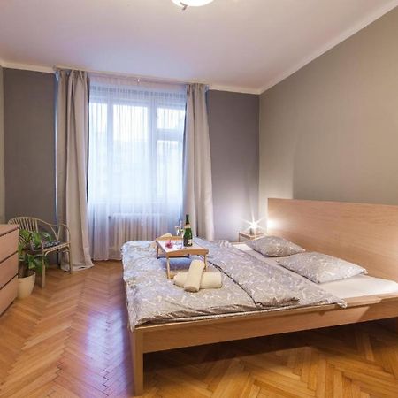 Modern Central Apartment Dlouha Prag Exterior foto